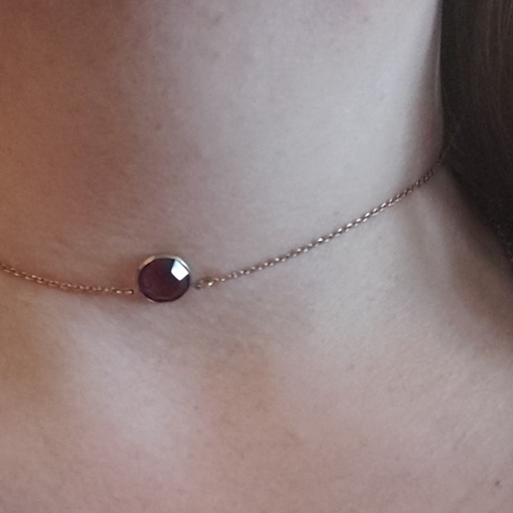 Avon choker necklace